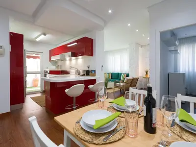 Una cocina o zona de cocina en City Family Ciudad Jardín