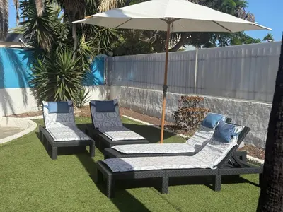 Jardín al aire libre en Granada playa!
