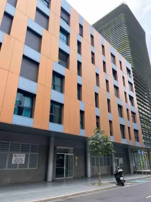Edificio en el que se encuentra el apartamento