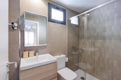 Un baño de Apartamento en el barrio de Triana V76