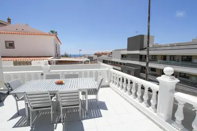 Un balcón o terraza de Casa grande familiar con 4 terrazas