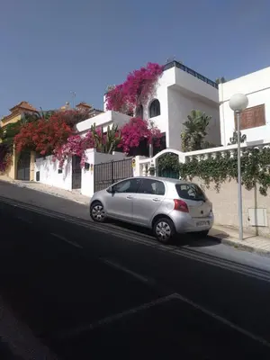 Plano de VV Las Buganvillas MASPALOMAS - Cocina y habitaciones con baños privados