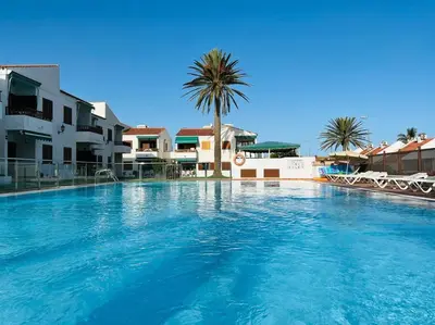 Piscina en o cerca de Los Balandros 117 by SunHousesCanarias