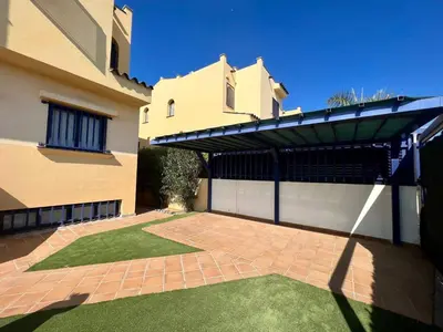 Edificio en el que se encuentra la casa o chalet