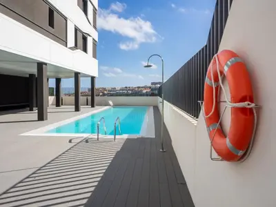 Piscina en o cerca de Apartment Abora with Pool, Gym and Free Parking