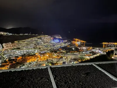 Vista general de Puerto Rico de Gran Canaria o vista desde el apartamento