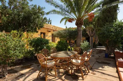 Jardín al aire libre en Villa la Atlantida