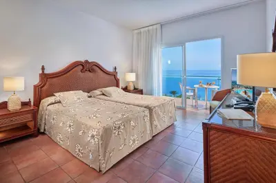 Cama o camas de una habitación en Mogan Princess & Beach Club