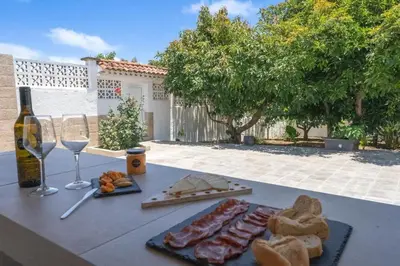 Comida en o cerca de esta casa o chalet