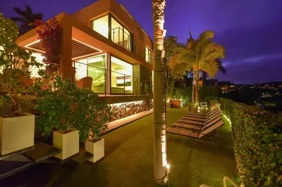 Jardín al aire libre en Los Lagos 31 by VillaGranCanaria