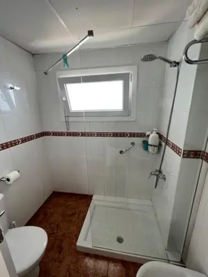 Un baño de Agaete Parque Av de Tenerife Maspalomas