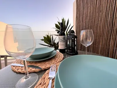 Bebidas en Ocean Views - Beach Apartment