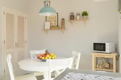 Plano de Chalé con piscina junto a la playa