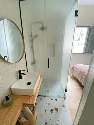 Un baño de La Puebla Rooms