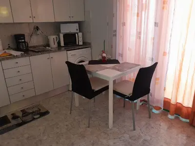 Una cocina o zona de cocina en Dunes Beach Apartment
