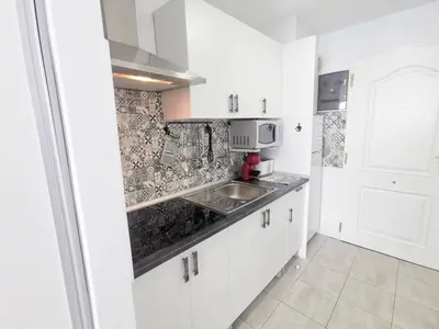 Una cocina o zona de cocina en Mirador 20 Sea View By Pride Holiday Rentals