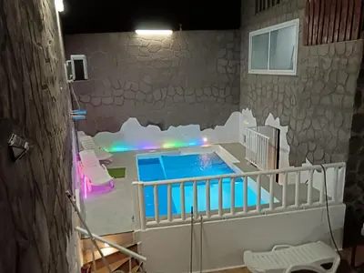 Piscina en o cerca de Villa de Ingenio JAVAZU