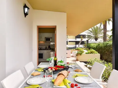 Comida en o cerca de esta casa o chalet