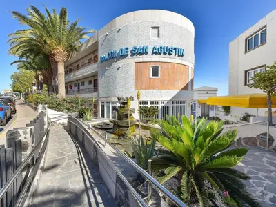 Edificio en el que se encuentra el apartamento