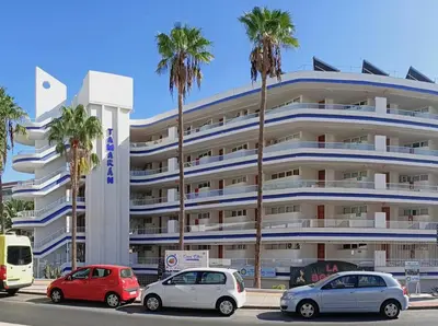 Edificio en el que se encuentra el apartamento