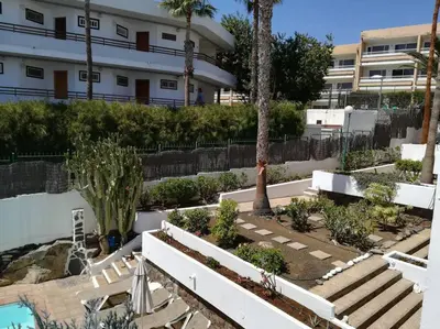 Jardín al aire libre en Vacaciones al sol San Agustin con piscina y WIFI