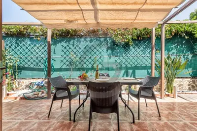 Un patio o zona al aire libre en Sun & Beach Apartment