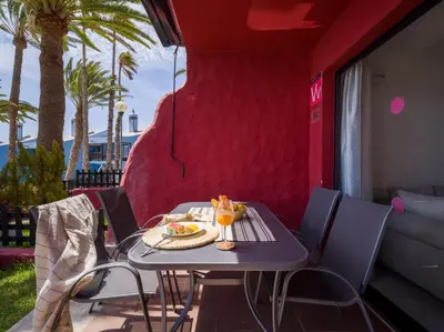 Comida en o cerca de este apartamento