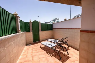 Un balcón o terraza de Deluxe Las Marinas Beach - by Gestión Vacacional Canarias