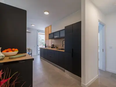 Una cocina o zona de cocina en Barbados Sunset House Refurbished