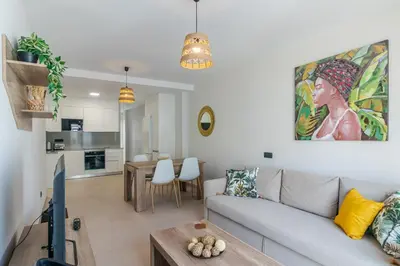 Una cocina o zona de cocina en Flatguest Urban Haven