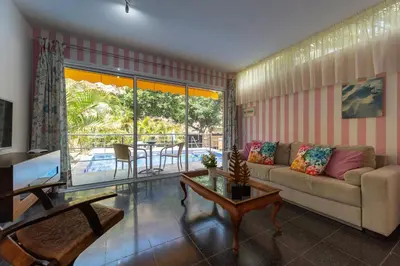 Zona de estar de Los Jardines del Cura