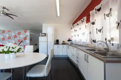 Una cocina o zona de cocina en Los Jardines del Cura