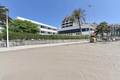 Edificio en el que se encuentra el apartamento