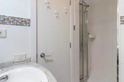 Un baño de Malva Studio