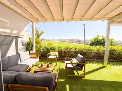 Zona de estar de Villa Calma with private pool by Tenpropertiesgc