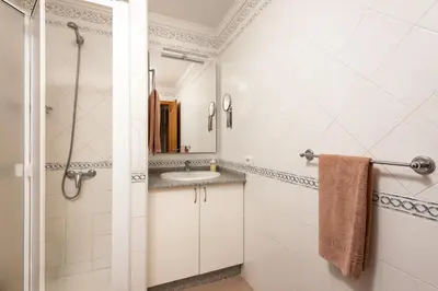 Un baño de Edificio Playa