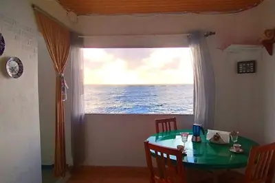 Plano de La casa con terraza privada sobre el mar