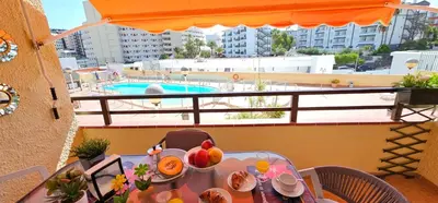 Piscina en o cerca de Bright Apartment Playa del Inglès
