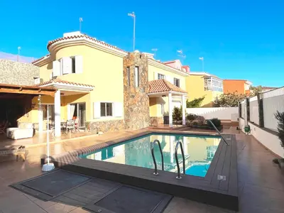 Piscina en o cerca de Bellavista