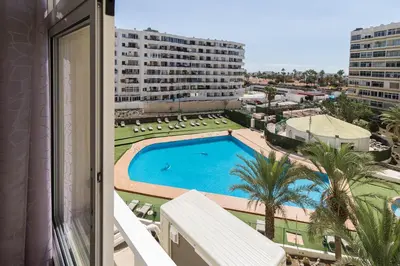 Piscina en o cerca de Sailor studio, 5 min to Jumbo