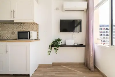 Una cocina o zona de cocina en Sailor studio, 5 min to Jumbo