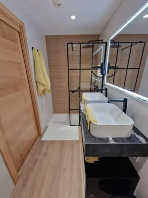 Un baño de Arimar Sun 13 Puerto Rico