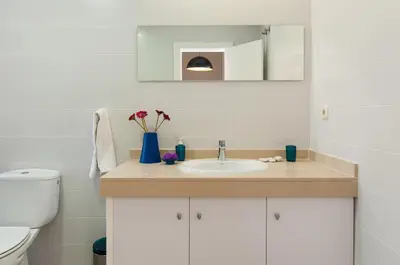 Un baño de Meloneras Bahia 28 by VillaGranCanaria