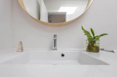 Un baño de GuestReady - Los Tunos 6