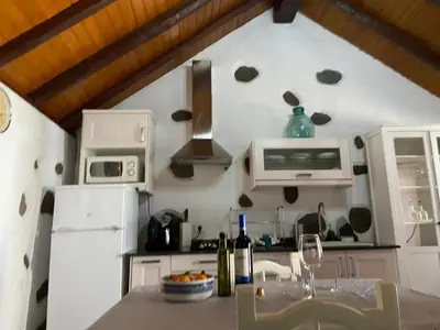 Una cocina o zona de cocina en La casa vieja de la Montaña