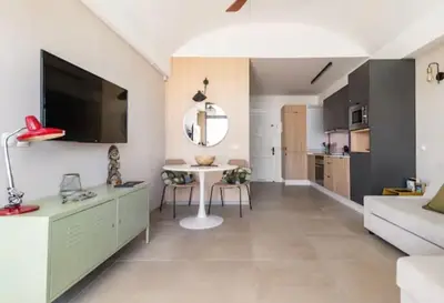 Una cocina o zona de cocina en Ocean blue 405