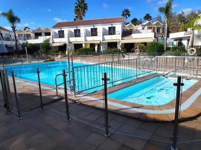 Piscina en o cerca de Casa Daniella Vibbecanarias Maspalomas