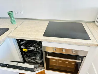 Una cocina o zona de cocina en AMADORES BEACH VIEW APARTMENT