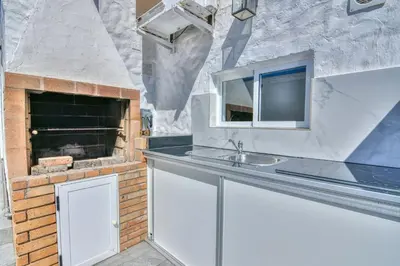 Una cocina o zona de cocina en Casa al Mar