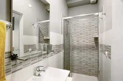 Un baño de The Greey's House, Telde